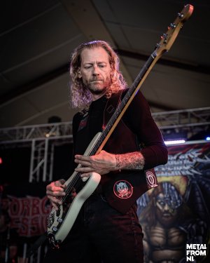 Razorblade Kleur Smoll-2.JPG