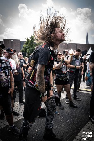 Stonehenge 2026 - Crowd Shots - Color - Smoll-8.JPG
