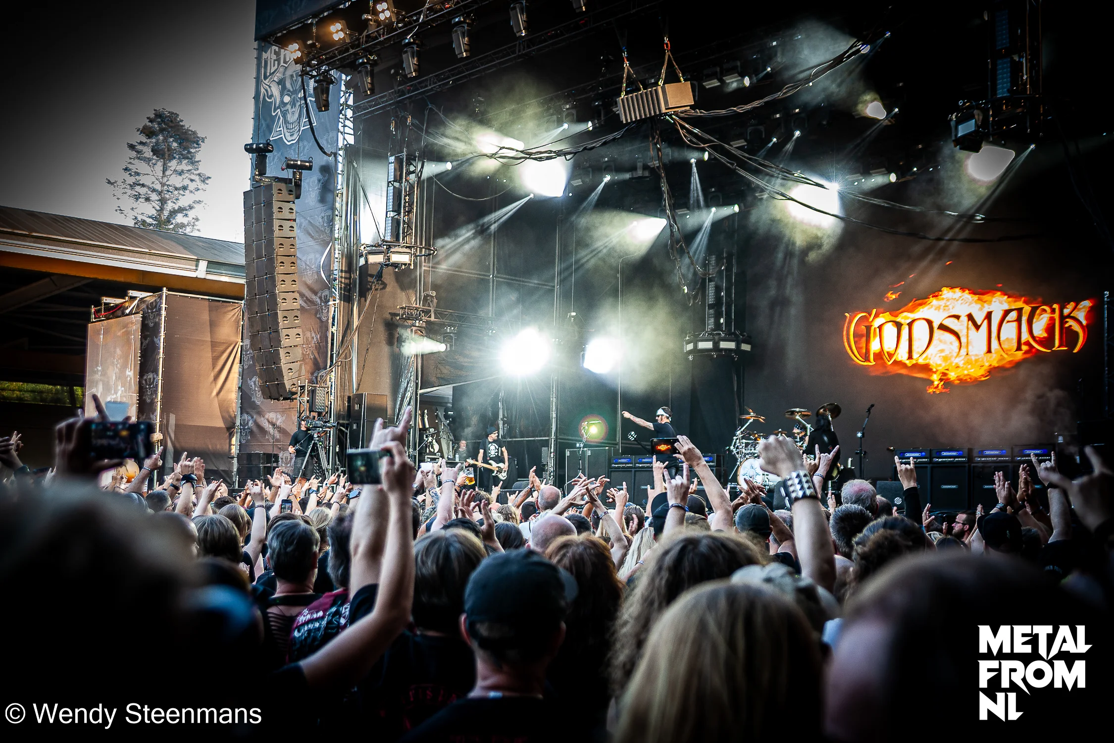 Foto's Dynamo Metalfest 2026 - Zondag